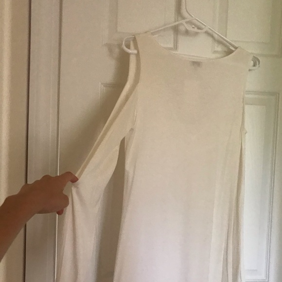 NWT Tobi Cold Shoulder Vneck Shift Dress - Picture 6 of 7